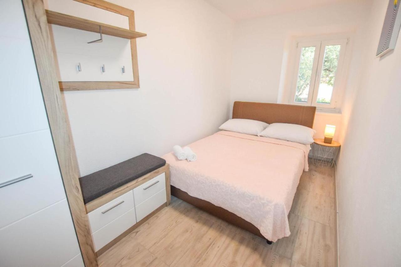 Suite Apartment Toni Poljana  Экстерьер фото
