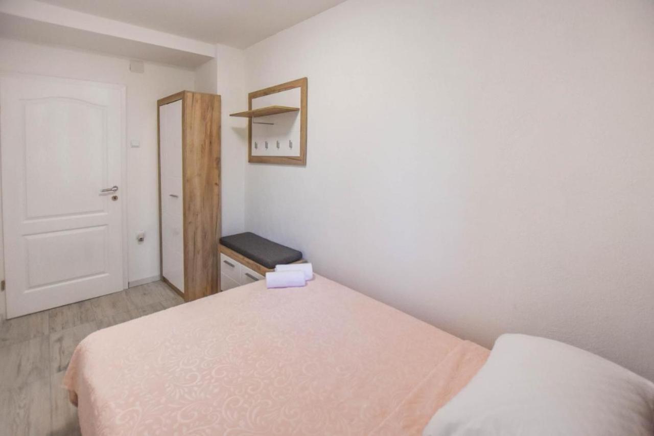 Suite Apartment Toni Poljana  Экстерьер фото